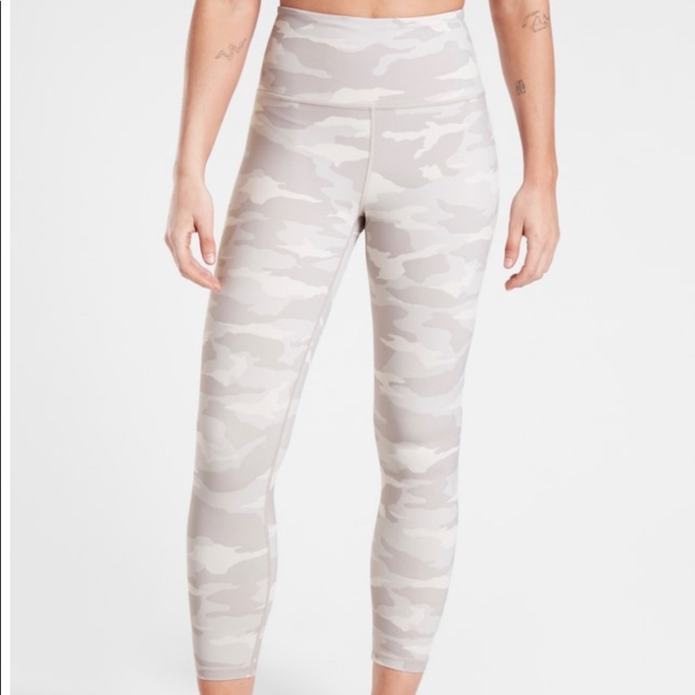 Athletic Elation Camo Stretch Leggings